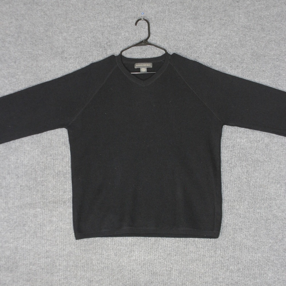 Banana Republic V Neck Sweater Womens L Black 100% Wool Raglan Sleeve Knit - Picture 1 of 4